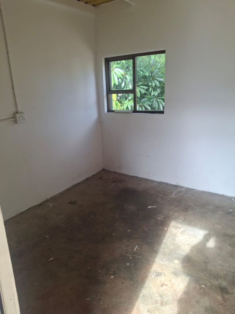 4 Bedroom Property for Sale in Vanes Estate Eastern Cape